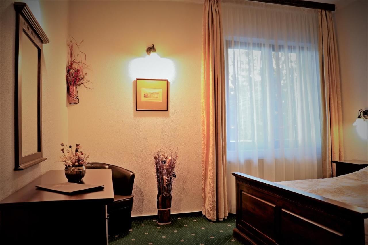 Апарт-отели Hotel Regal Sinaia Синая