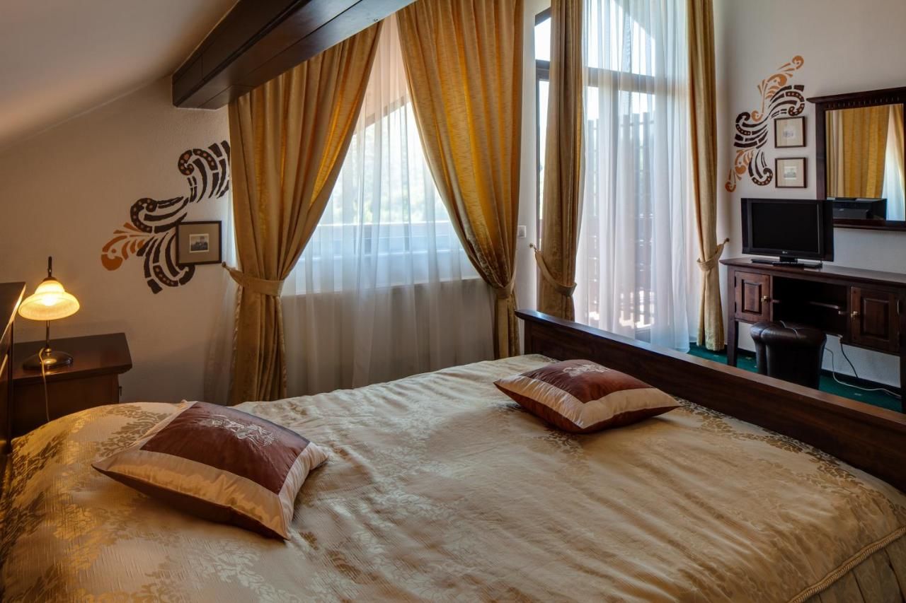 Апарт-отели Hotel Regal Sinaia Синая