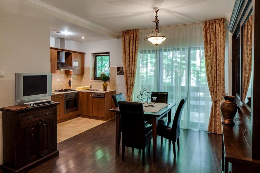 Апарт-отели Hotel Regal Sinaia Синая