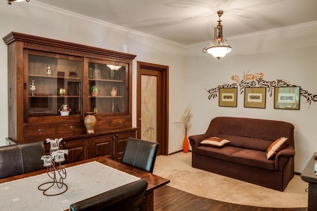 Апарт-отели Hotel Regal Sinaia Синая