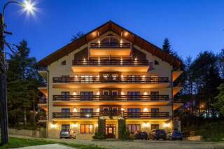 Апарт-отели Hotel Regal Sinaia Синая-7
